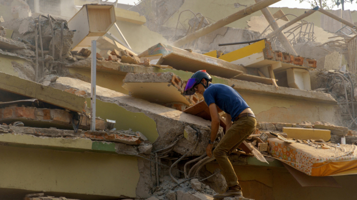 Foreign aid arrives in Myanmar as earthquake death toll rises