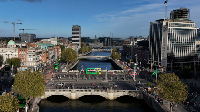 Irish parliamentary speaker defeats no confidence motion