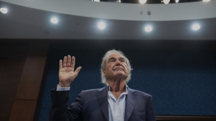 'JFK' director Oliver Stone calls for Kennedy assassination to be reinvestigated