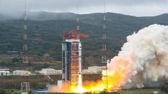 China successfully launches new satellite into space