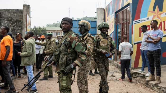 Congo rebels leave strategic town ahead of planned Doha talks