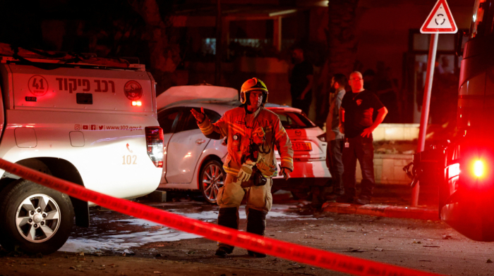 Hamas fires rockets at southern Israel