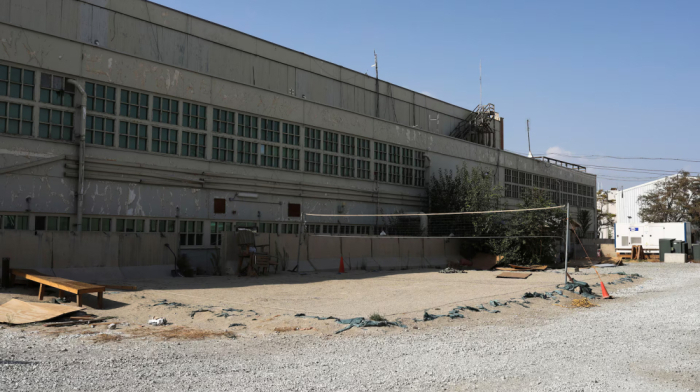 Taliban hands over Bagram airbase to the United States