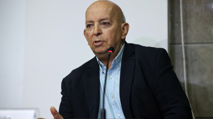 Colombia keeps door open for ELN dialogue despite setbacks