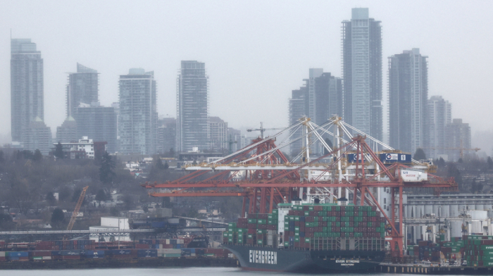 Tariffs on Mexico and Canada remain despite Trump’s 90-day pause