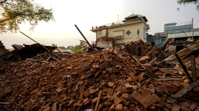 New magnitude 5.5 quake hits central Myanmar amid relief efforts