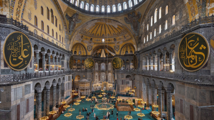 Türkiye begins major dome restoration at Hagia Sophia