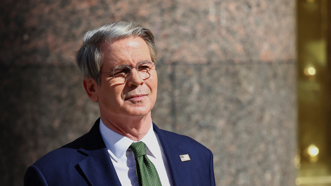 U.S. backs Argentina reforms, warns Latin America on China