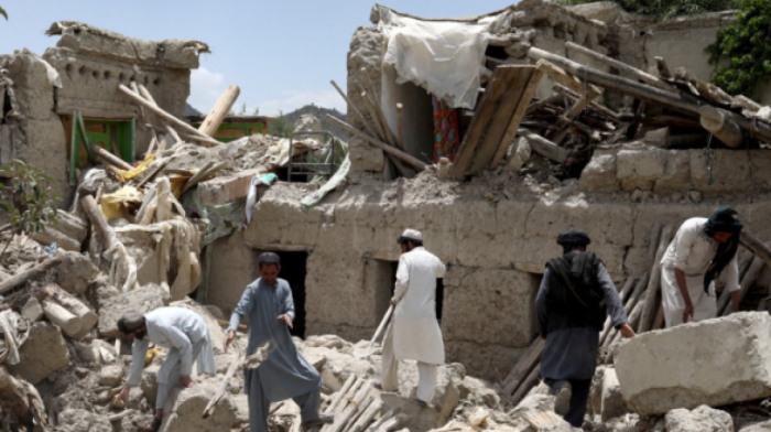 Magnitude 5.6 earthquake strikes Hindu Kush region in Afghan
