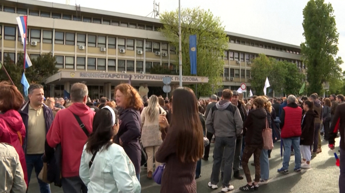 Belgrade students protest as university rector faces charges