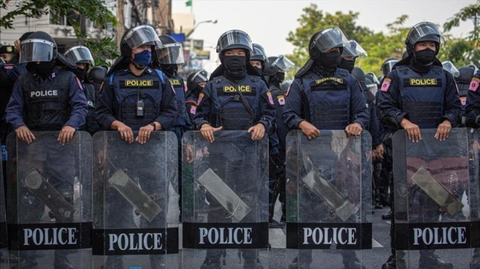 Explosions, gunfire injure 16 in Thailand