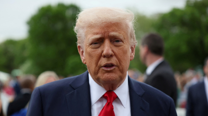 Poll: Public support for Trump hits new low