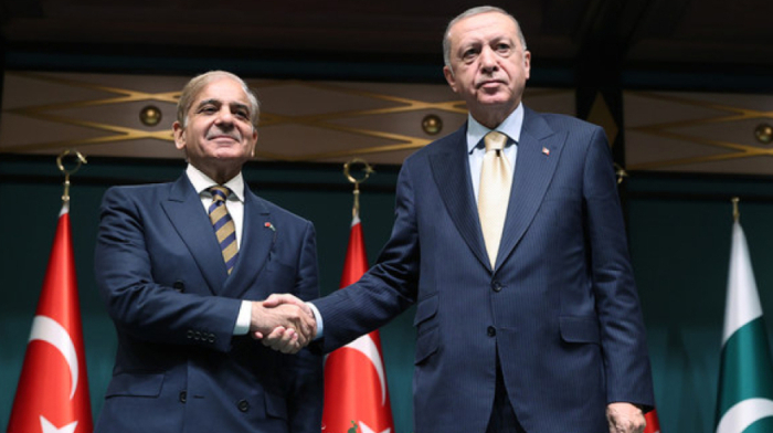 Pakistan’s prime minister to visit Türkiye for extensive talks with president Erdogan