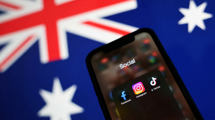 Australia stands firm on social media age ban