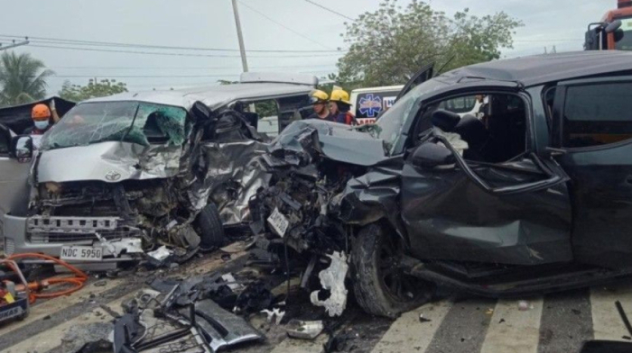 3 dead, 10 injured in multi-vehicle crash in Philippine capital