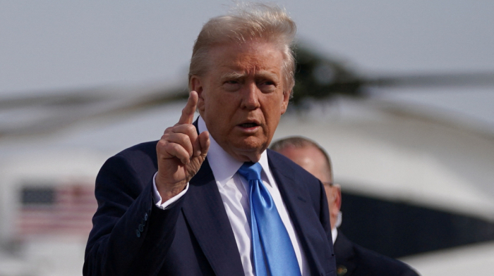 Trump calls for free passage of U.S. ships through Panama, Suez Canals