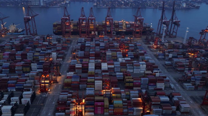 Conflicting messages from Trump cabinet on China tariff talks