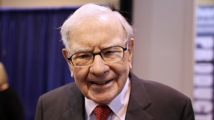 Warren Buffett to step down as Berkshire Hathaway CEO