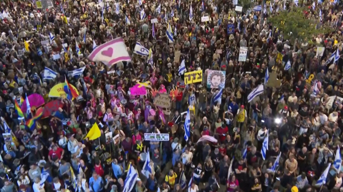 Protesters in Tel Aviv demand Gaza ceasefire, hostage deal