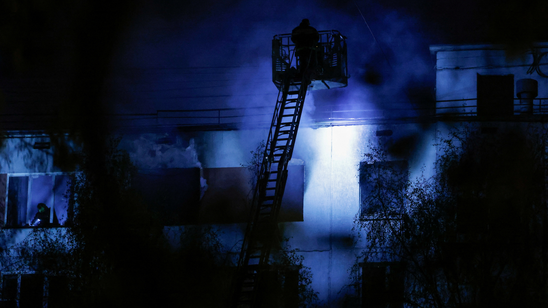 Suspected gas explosion kills two, injures six in Moscow