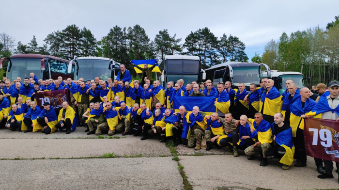 Russia, Ukraine conduct equal prisoner exchange, 205 on each side