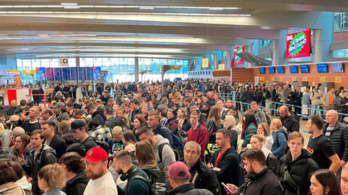 Drone threats disrupt over 140 flights at Moscow airports