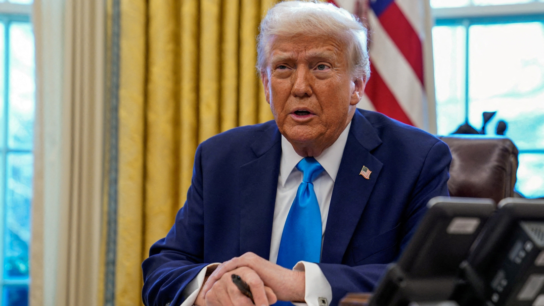 Trump urges immediate halt to India‑Pakistan clashes, offers U.S. mediation