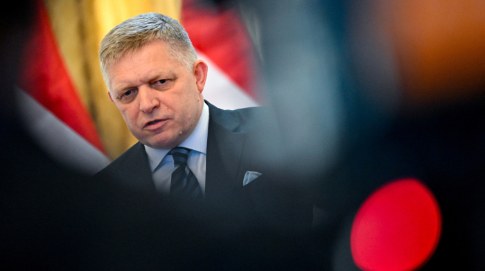 Slovakia’s PM flies long route to Moscow as EU shuns victory parade