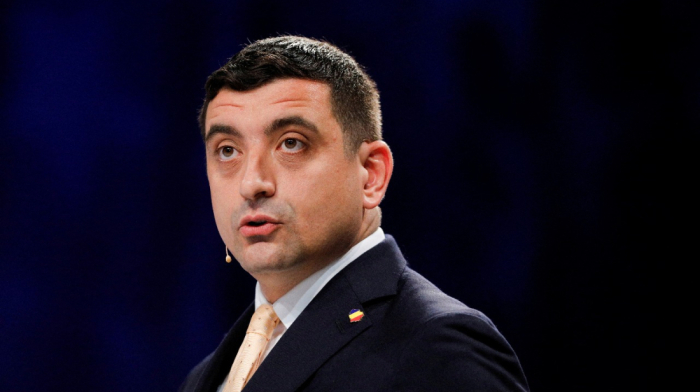 Romania's far-right frontrunner demands compensation for Ukraine aid