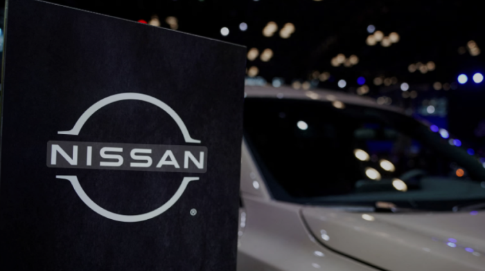 Nissan announces 11,000 job cuts amid profit decline