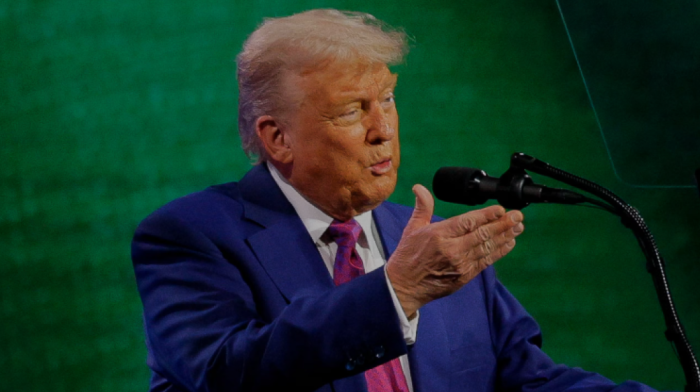 Trump to meet Syria’s president as part of Gulf tour