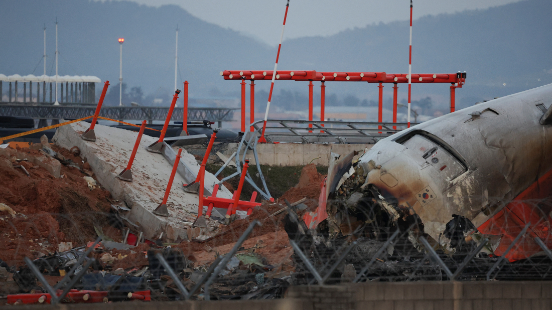 Families of Jeju Air crash victims file criminal complaint against 15 individuals