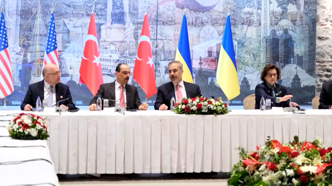 U.S.-Ukraine-Turkey meeting starts in Istanbul