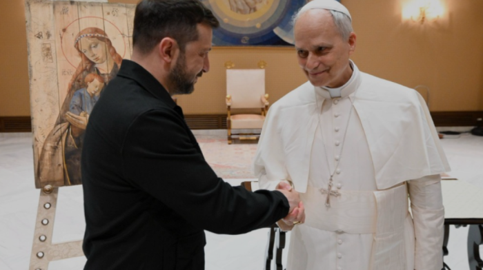 Zelenskyy meets Pope Leo, says ready for talks in any format to get results