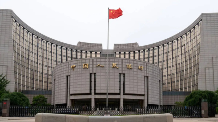 China cuts key rates to aid economy as trade war simmers