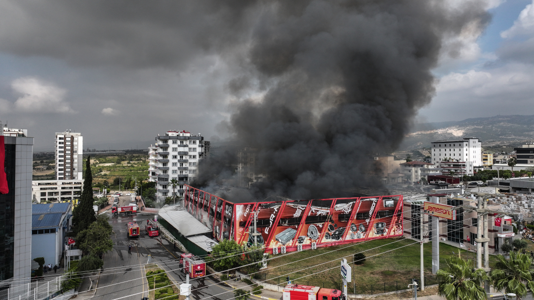 Fire at audio-vsual equipment factory in Mersin brought under control