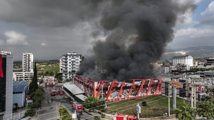 Fire at audio-vsual equipment factory in Mersin brought under control