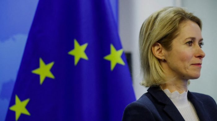 EU prepares more sanctions on Russia amid peace hopes
