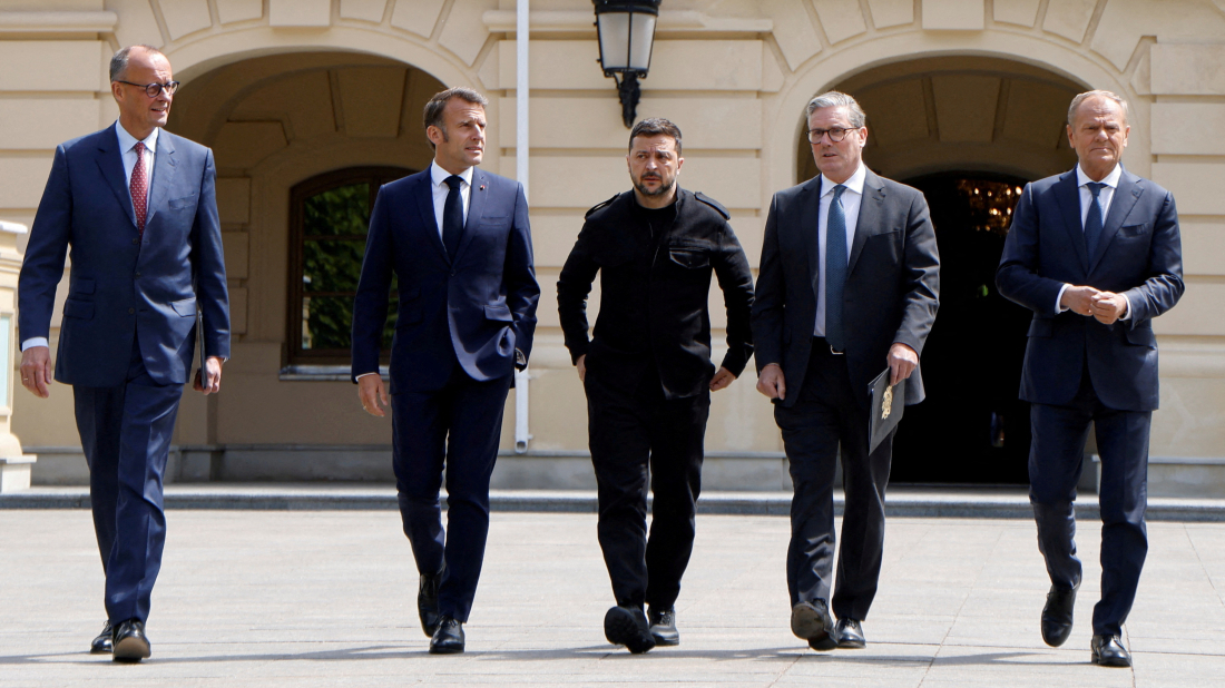 EU and UK impose new sanctions on Russia amid ceasefire deadlock