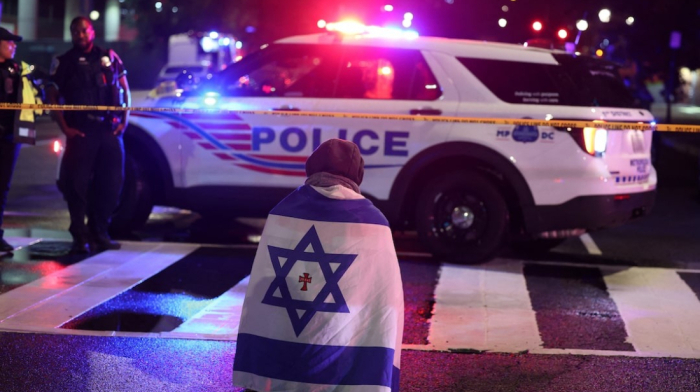 Two Israeli embassy staff killed in shooting outside Washington Jewish Museum; Suspect in custody