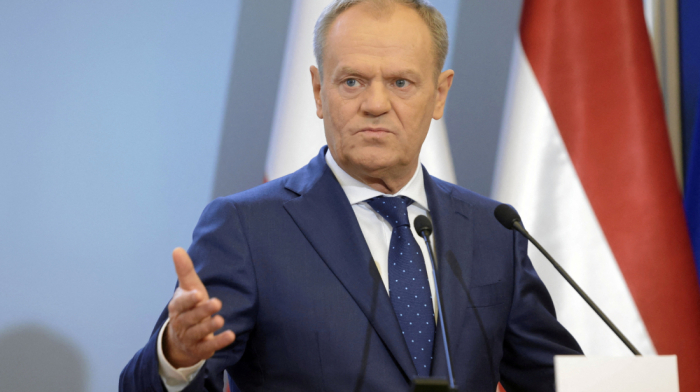Poland probes for explosives near undersea power cable after suspicious Russian ship activity