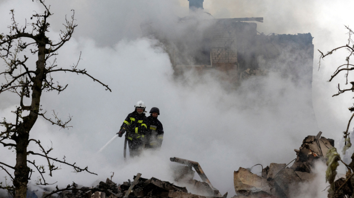 Zelenskyy slams "US silence" as Russia launches largest aerial attack yet