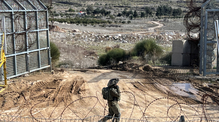 Israel and Syria hold direct talks to ease border tensions