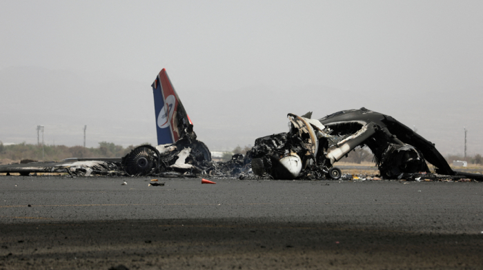 Houthis warn Israel of retaliation after airport strike