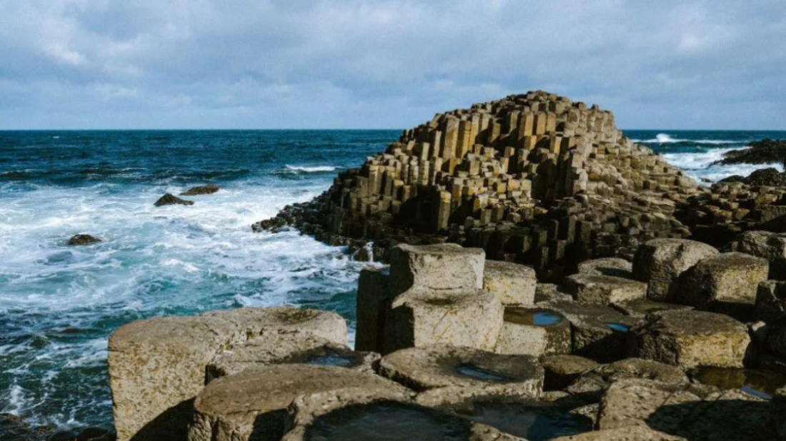 Coins are ruining Giant’s Causeway—and it’s costing £30,000