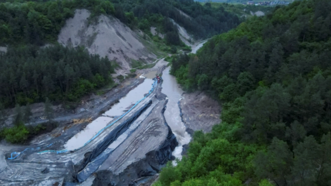 Dozens evacuated as floodwaters threaten collapse of Romania’s Praid Salt Mine