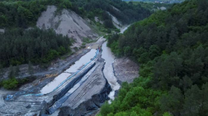 Dozens evacuated as floodwaters threaten collapse of Romania’s Praid Salt Mine