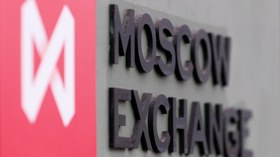 Russian markets open lower ahead of Istanbul talks with Ukraine
