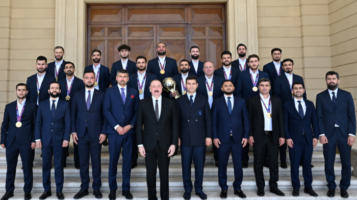 President Ilham Aliyev received members of Azerbaijan national team, winners of the minifootball World Cup