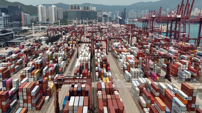 Asian markets plunge as U.S. escalates trade war with China